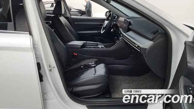 2026 Hyundai Sonata The Edge (DN8) 2.0 LPG(Taxi) Sold VIN LBEDNALEBTY085579 – front exterior 2026 Hyundai Sonata The Edge (DN8) 2.0 LPG(Taxi) Sold VIN LBEDNALEBTY085579 – front exterior