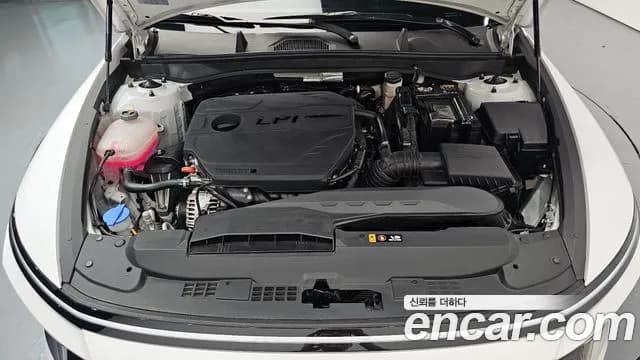 2026 Hyundai Sonata The Edge (DN8) 2.0 LPG(Taxi) Sold VIN LBEDNALEBTY086382 – exterior detail 2026 Hyundai Sonata The Edge (DN8) 2.0 LPG(Taxi) Sold VIN LBEDNALEBTY086382 – exterior detail