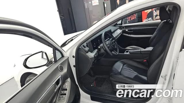 2026 Hyundai Sonata The Edge (DN8) 2.0 LPG(Taxi) Sold VIN LBEDNALEBTY086382 – trunk area 2026 Hyundai Sonata The Edge (DN8) 2.0 LPG(Taxi) Sold VIN LBEDNALEBTY086382 – trunk area
