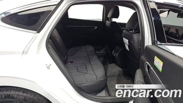 2026 Hyundai Sonata The Edge (DN8) 2.0 LPG(Taxi) Sold VIN LBEDNALEBTY086382 – odometer reading 2026 Hyundai Sonata The Edge (DN8) 2.0 LPG(Taxi) Sold VIN LBEDNALEBTY086382 – odometer reading