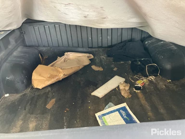 2024 JAC T9 Used VIN LJ11PABE3RC015579 – engine bay 2024 JAC T9 Used VIN LJ11PABE3RC015579 – engine bay