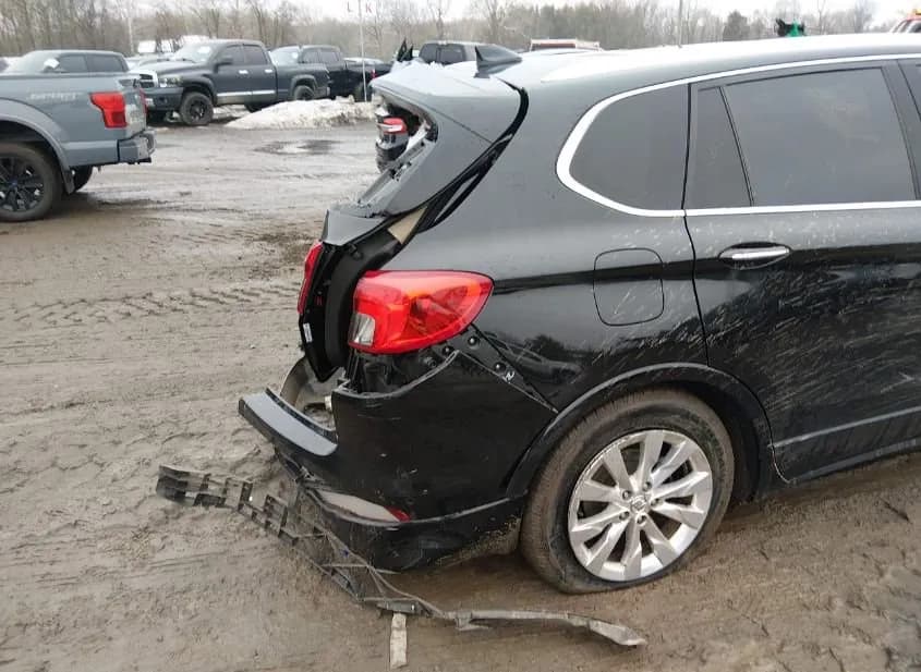 2017 BUICK Envision Used VIN LRBFXBSA9HD016238 – front exterior 2017 BUICK Envision Used VIN LRBFXBSA9HD016238 – front exterior