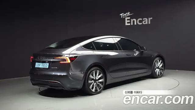 2024 Tesla Model 3 Long Range AWD Sold VIN LRW3E7EK0RC190800 – rear exterior 2024 Tesla Model 3 Long Range AWD Sold VIN LRW3E7EK0RC190800 – rear exterior