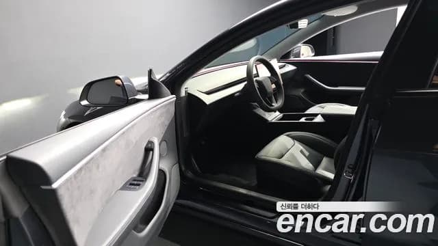 2024 Tesla Model 3 Long Range AWD Sold VIN LRW3E7EK0RC190800 – photo 11 2024 Tesla Model 3 Long Range AWD Sold VIN LRW3E7EK0RC190800 – photo 11