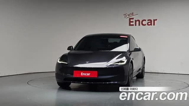 2025 Tesla Model 3 Long Range AWD Sold VIN LRW3E7EK9SC475422 – undercarriage 2025 Tesla Model 3 Long Range AWD Sold VIN LRW3E7EK9SC475422 – undercarriage