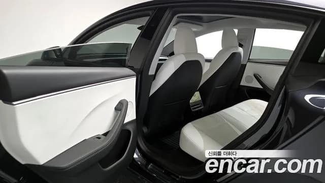 2025 Tesla Model 3 Long Range AWD Sold VIN LRW3E7EK9SC475422 – photo 28 2025 Tesla Model 3 Long Range AWD Sold VIN LRW3E7EK9SC475422 – photo 28