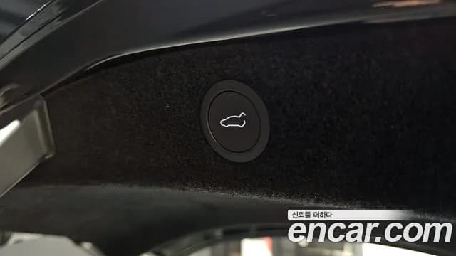 2024 Tesla Model 3 Long Range AWD Sold VIN LRW3E7EKXRC190979 – photo 14 2024 Tesla Model 3 Long Range AWD Sold VIN LRW3E7EKXRC190979 – photo 14