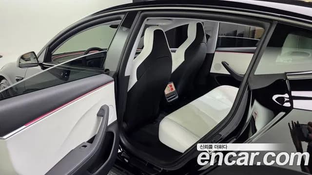 2024 Tesla Model 3 Performance AWD Sold VIN LRW3E7ET111111111 – photo 24 2024 Tesla Model 3 Performance AWD Sold VIN LRW3E7ET111111111 – photo 24