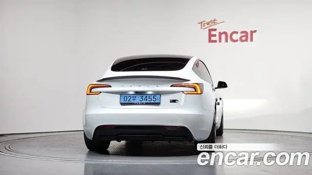 2024 Tesla Model 3 Performance AWD Sold VIN LRW3E7ET3RC179055 – undercarriage 2024 Tesla Model 3 Performance AWD Sold VIN LRW3E7ET3RC179055 – undercarriage