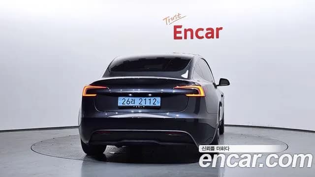 2025 Tesla Model 3 RWD Sold VIN LRW3E7FS2SC672138 – front exterior 2025 Tesla Model 3 RWD Sold VIN LRW3E7FS2SC672138 – front exterior