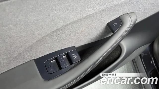 2025 Tesla Model 3 RWD Sold VIN LRW3E7FS3SC665070 – trunk area 2025 Tesla Model 3 RWD Sold VIN LRW3E7FS3SC665070 – trunk area