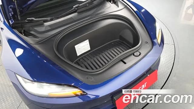 2024 Tesla Model 3 RWD Sold VIN LRW3E7FS8RC128088 – exterior detail 2024 Tesla Model 3 RWD Sold VIN LRW3E7FS8RC128088 – exterior detail