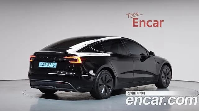 2025 Tesla Model 3 RWD Sold VIN LRW3E7FSXSC671965 – rear exterior 2025 Tesla Model 3 RWD Sold VIN LRW3E7FSXSC671965 – rear exterior