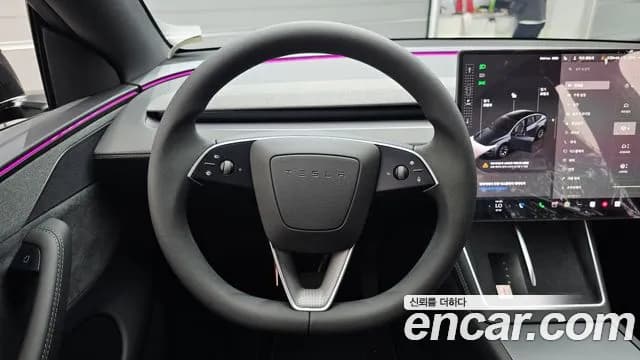 2026 Tesla Model Y L Long Range AWD Sold VIN LRWYGCEK1TC644939 – exterior detail 2026 Tesla Model Y L Long Range AWD Sold VIN LRWYGCEK1TC644939 – exterior detail