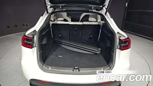 2024 Tesla Model Y Long Range AWD Sold VIN LRWYGCEK3RC758756 – engine bay 2024 Tesla Model Y Long Range AWD Sold VIN LRWYGCEK3RC758756 – engine bay
