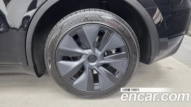 2024 Tesla Model Y Long Range AWD Sold VIN LRWYGCEK4RC700137 – photo 19 2024 Tesla Model Y Long Range AWD Sold VIN LRWYGCEK4RC700137 – photo 19