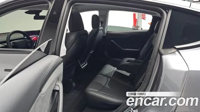 2025 Tesla Model Y Long Range Launch Edition AWD Sold VIN LRWYGCEK5SC020608 – rear exterior 2025 Tesla Model Y Long Range Launch Edition AWD Sold VIN LRWYGCEK5SC020608 – rear exterior