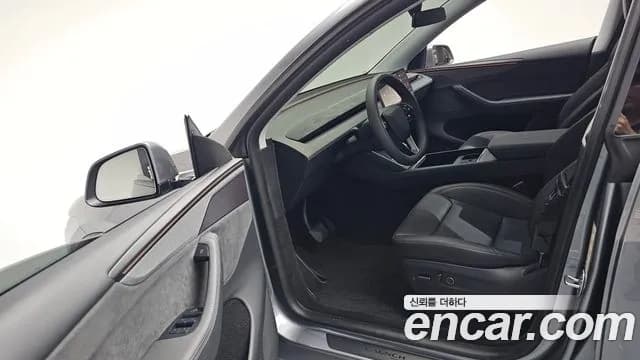 2025 Tesla Model Y Long Range Launch Edition AWD Sold VIN LRWYGCEK5SC020608 – photo 24 2025 Tesla Model Y Long Range Launch Edition AWD Sold VIN LRWYGCEK5SC020608 – photo 24