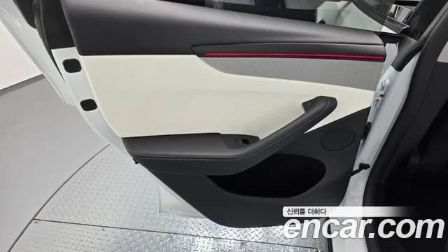 2025 Tesla Model Y Long Range AWD Sold VIN LRWYGCEK7SC053500 – dashboard 2025 Tesla Model Y Long Range AWD Sold VIN LRWYGCEK7SC053500 – dashboard