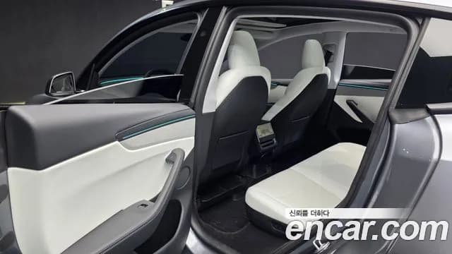 2025 Tesla Model Y Long Range Launch Edition AWD Sold VIN LRWYGCEK7SC055800 – photo 14 2025 Tesla Model Y Long Range Launch Edition AWD Sold VIN LRWYGCEK7SC055800 – photo 14