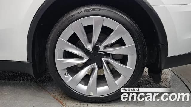 2025 Tesla Model Y Long Range AWD Sold VIN LRWYGCEKXSC065446 – photo 27 2025 Tesla Model Y Long Range AWD Sold VIN LRWYGCEKXSC065446 – photo 27