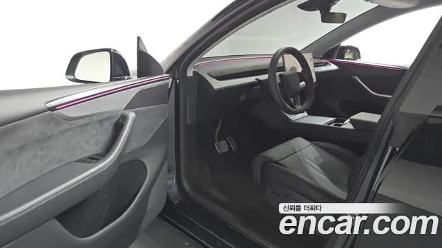 2025 Tesla Model Y Long Range AWD Sold VIN LRWYGCEKXSC101443 – photo 12 2025 Tesla Model Y Long Range AWD Sold VIN LRWYGCEKXSC101443 – photo 12