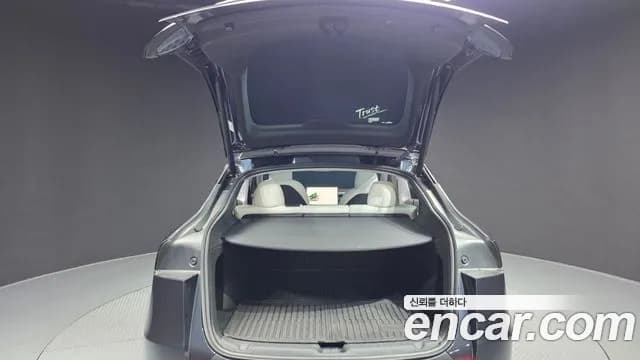 2025 Tesla Model Y RWD Sold VIN LRWYGCFJ2SC046878 – side profile 2025 Tesla Model Y RWD Sold VIN LRWYGCFJ2SC046878 – side profile