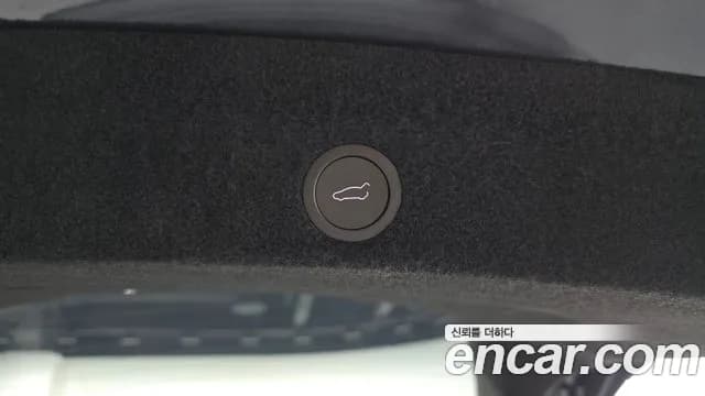 2025 Tesla Model Y RWD Sold VIN LRWYGCFJ3SC162557 – side profile 2025 Tesla Model Y RWD Sold VIN LRWYGCFJ3SC162557 – side profile
