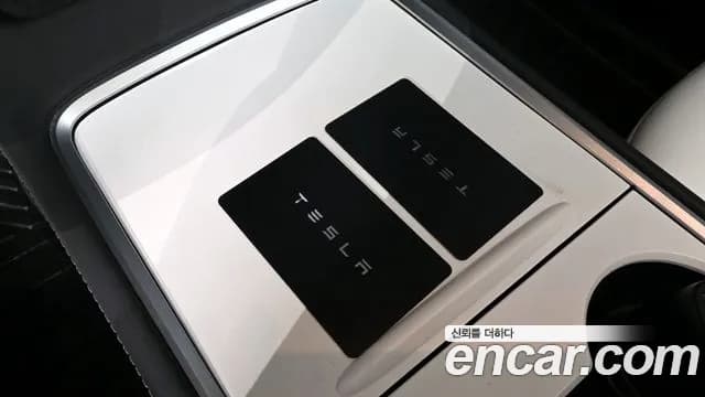 2024 Tesla Model Y RWD Sold VIN LRWYGCFS1RC160213 – photo 28 2024 Tesla Model Y RWD Sold VIN LRWYGCFS1RC160213 – photo 28