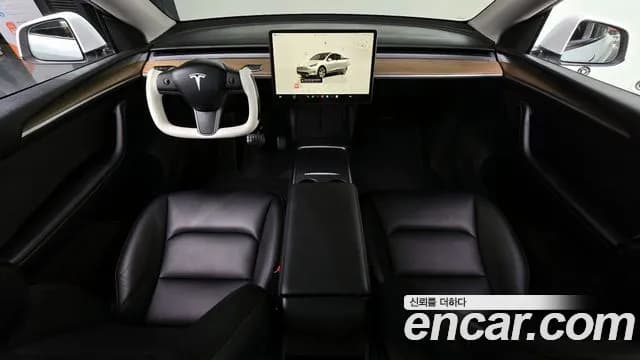 2024 Tesla Model Y RWD Sold VIN LRWYGCFS2RC426239 – interior seats 2024 Tesla Model Y RWD Sold VIN LRWYGCFS2RC426239 – interior seats