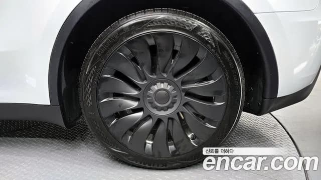 2024 Tesla Model Y RWD Sold VIN LRWYGCFS2RC426239 – photo 28 2024 Tesla Model Y RWD Sold VIN LRWYGCFS2RC426239 – photo 28