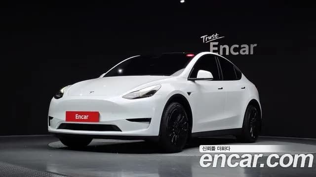 2024 Tesla Model Y RWD Sold VIN LRWYGCFS3RC427383 – exterior detail 2024 Tesla Model Y RWD Sold VIN LRWYGCFS3RC427383 – exterior detail