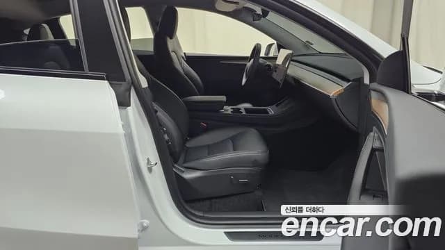 2024 Tesla Model Y RWD Sold VIN LRWYGCFS4RC565837 – engine bay 2024 Tesla Model Y RWD Sold VIN LRWYGCFS4RC565837 – engine bay