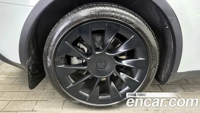 2024 Tesla Model Y RWD Sold VIN LRWYGCFS5RC425439 – photo 15 2024 Tesla Model Y RWD Sold VIN LRWYGCFS5RC425439 – photo 15