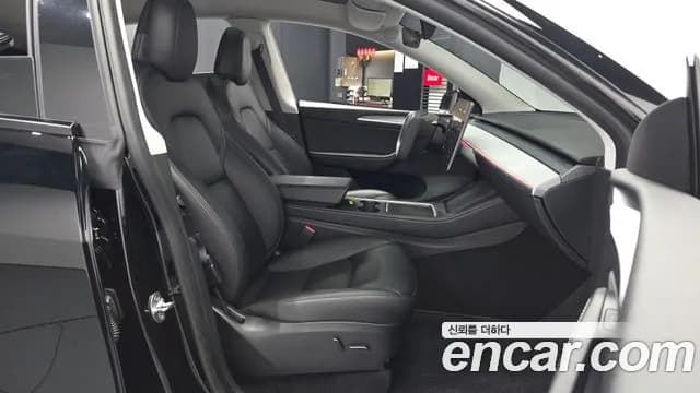 2024 Tesla Model Y RWD Sold VIN LRWYGCFS5RC552787 – engine bay 2024 Tesla Model Y RWD Sold VIN LRWYGCFS5RC552787 – engine bay