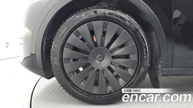 2024 Tesla Model Y RWD Sold VIN LRWYGCFS5RC552787 – photo 14 2024 Tesla Model Y RWD Sold VIN LRWYGCFS5RC552787 – photo 14