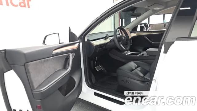 2024 Tesla Model Y RWD Sold VIN LRWYGCFS6RC177041 – photo 13 2024 Tesla Model Y RWD Sold VIN LRWYGCFS6RC177041 – photo 13