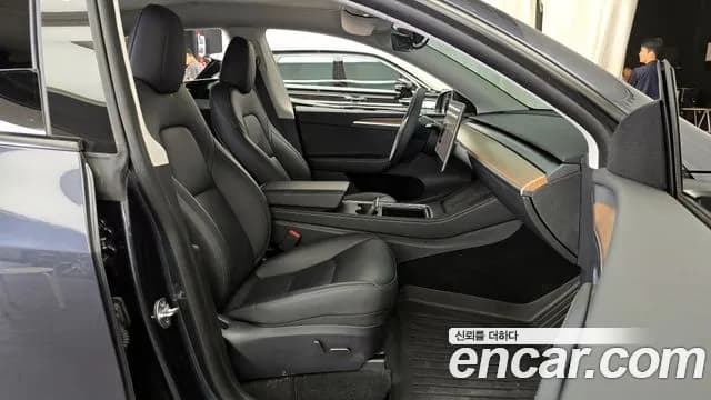 2025 Tesla Model Y RWD Sold VIN LRWYGCFS6SC932663 – dashboard 2025 Tesla Model Y RWD Sold VIN LRWYGCFS6SC932663 – dashboard