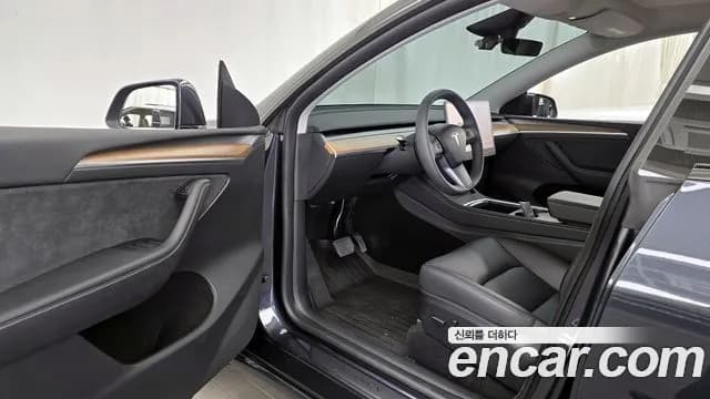2025 Tesla Model Y RWD Sold VIN LRWYGCFS6SC932663 – photo 25 2025 Tesla Model Y RWD Sold VIN LRWYGCFS6SC932663 – photo 25