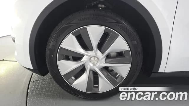 2024 Tesla Model Y RWD Sold VIN LRWYGCFS7RC425765 – photo 18 2024 Tesla Model Y RWD Sold VIN LRWYGCFS7RC425765 – photo 18