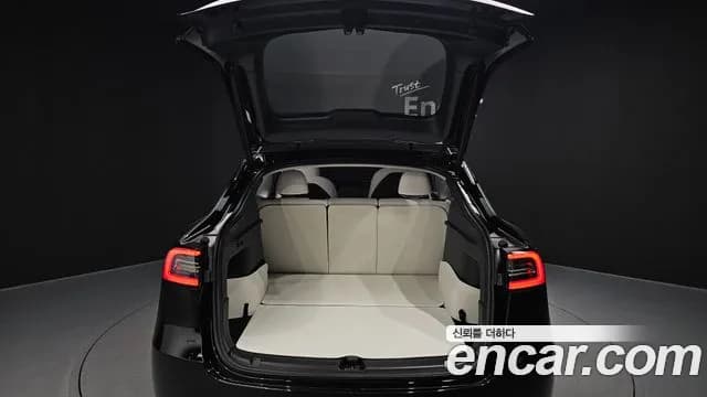 2025 Tesla Model Y RWD Sold VIN LRWYGCFS8SC809978 – photo 18 2025 Tesla Model Y RWD Sold VIN LRWYGCFS8SC809978 – photo 18