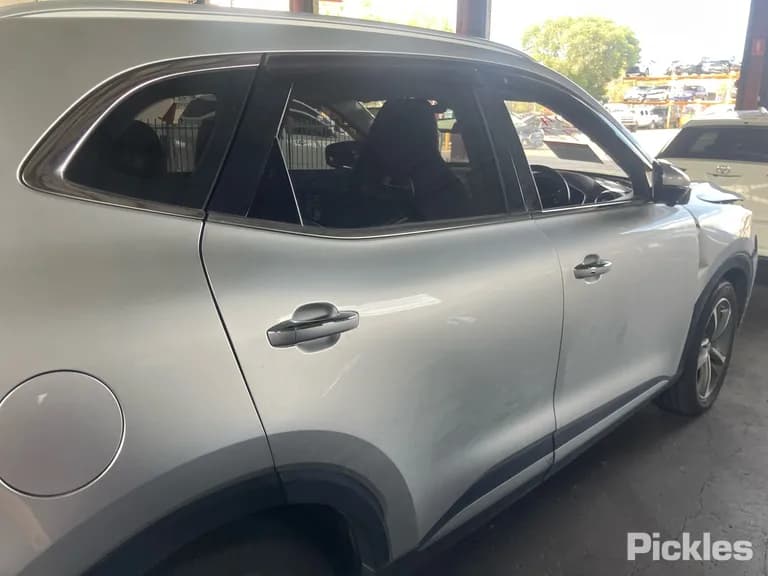 2023 MG HS Plus EV Used VIN LSJA24391PN041944 – side profile 2023 MG HS Plus EV Used VIN LSJA24391PN041944 – side profile