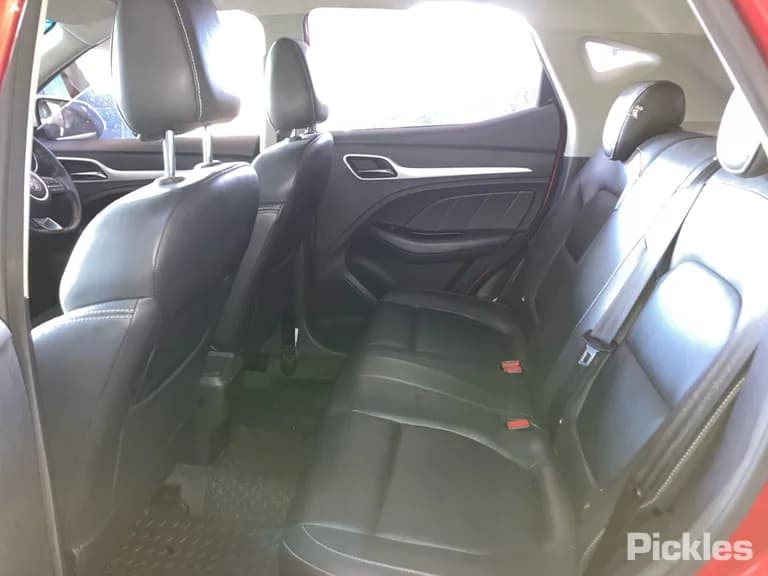 2018 MG ZS Used VIN LSJW74C96JZ050128 – front exterior 2018 MG ZS Used VIN LSJW74C96JZ050128 – front exterior