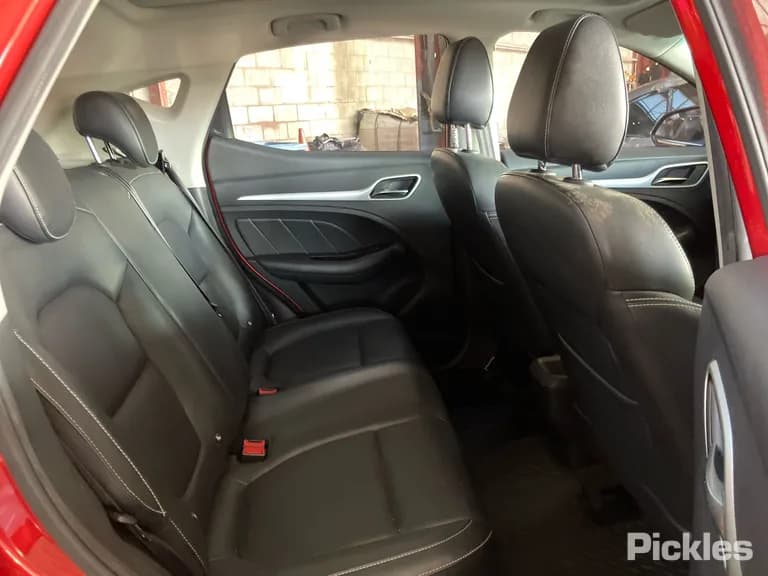 2018 MG ZS Used VIN LSJW74C96JZ050128 – undercarriage 2018 MG ZS Used VIN LSJW74C96JZ050128 – undercarriage