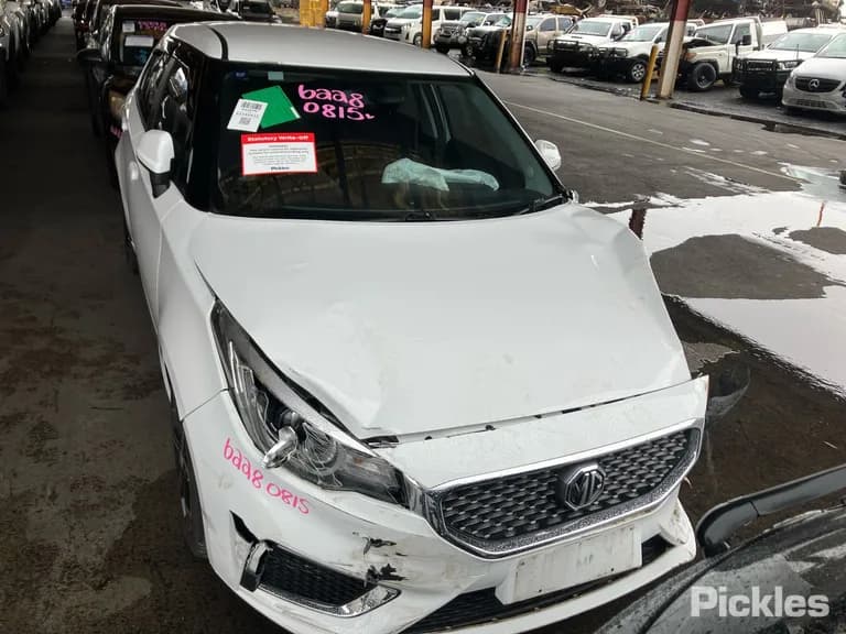2021 MG MG3 Used VIN LSJZ14U91MS041833 – undercarriage 2021 MG MG3 Used VIN LSJZ14U91MS041833 – undercarriage