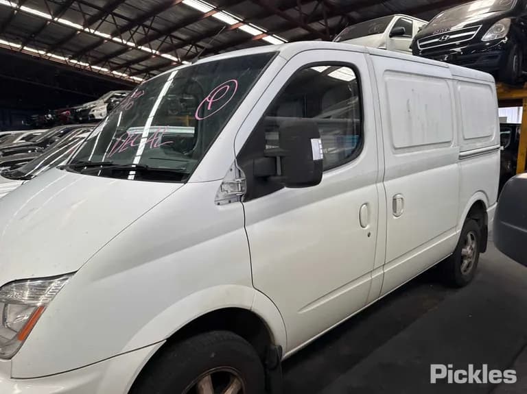 2014 LDV V80 Used VIN LSKG4GL13CA216806 – trunk area 2014 LDV V80 Used VIN LSKG4GL13CA216806 – trunk area