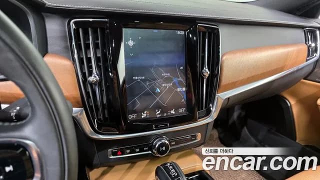 2019 Volvo S90 T5 Inscription Sold VIN LVYPS102DKP066372 – photo 26 2019 Volvo S90 T5 Inscription Sold VIN LVYPS102DKP066372 – photo 26
