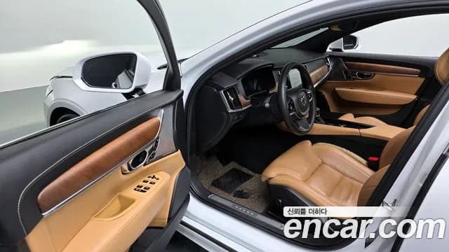 2019 Volvo S90 T5 Inscription Sold VIN LVYPS102DKP066372 – photo 32 2019 Volvo S90 T5 Inscription Sold VIN LVYPS102DKP066372 – photo 32