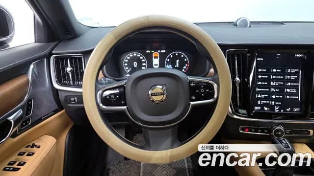 2019 Volvo S90 T5 Inscription Sold VIN LVYPS102DKP066444 – photo 18 2019 Volvo S90 T5 Inscription Sold VIN LVYPS102DKP066444 – photo 18