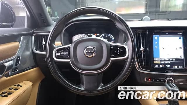 2019 Volvo S90 D5 AWD Inscription Sold VIN LVYPS68TCKP058854 – photo 12 2019 Volvo S90 D5 AWD Inscription Sold VIN LVYPS68TCKP058854 – photo 12